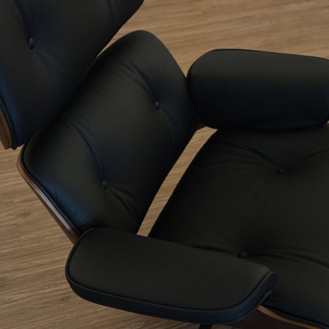 Outlet Lounge Chair Zwart Walnoot XL en Ottoman